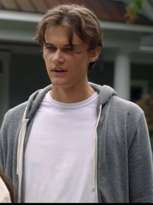 The Summer I Turned Pretty 2022 Jeremiah Hoodie